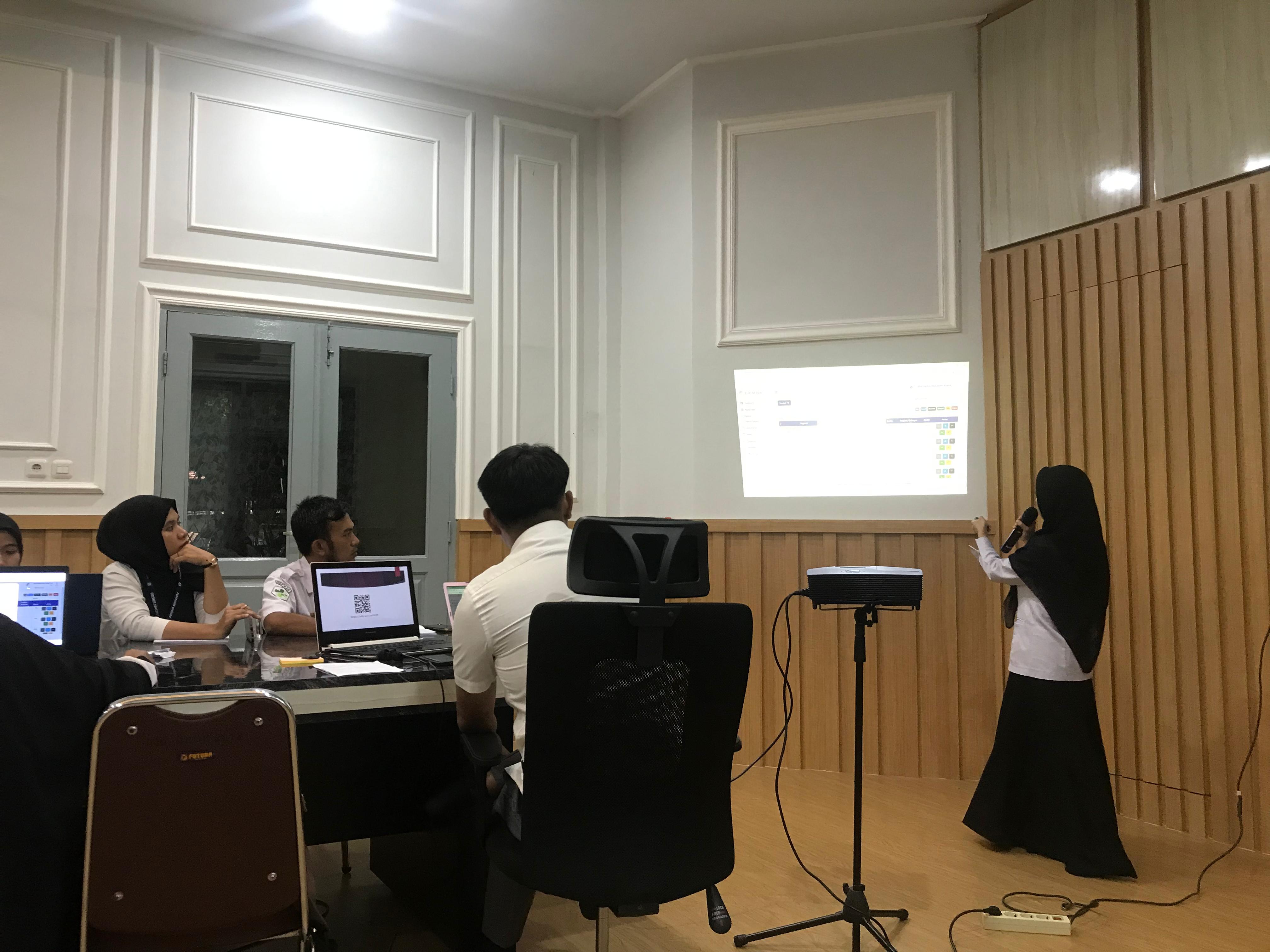 Sosialisasi draft perbup dan teknis penggunaan aplikasi kinerja 2